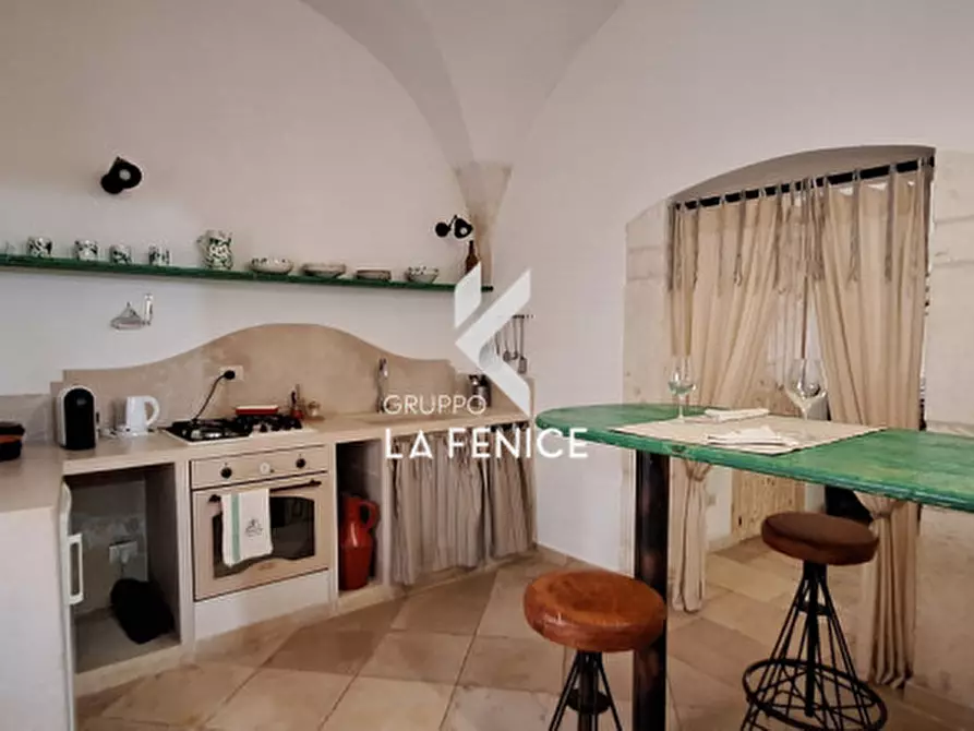 Immagine 19 di Appartamento in vendita  in via Dura a Locorotondo