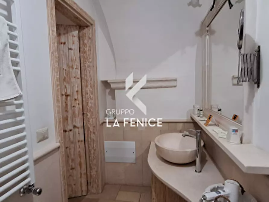 Immagine 34 di Appartamento in vendita  in via Dura a Locorotondo