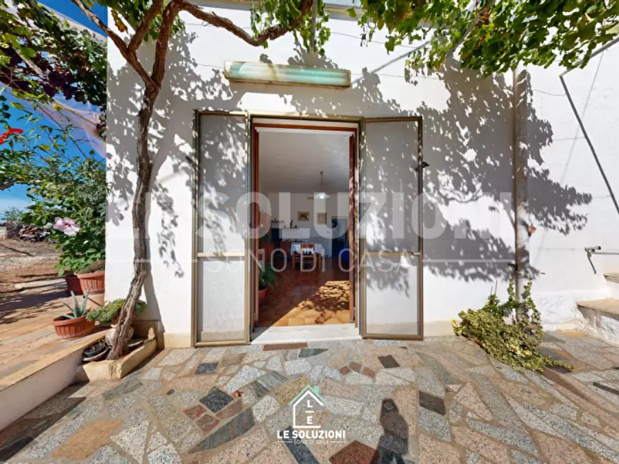 Immagine 24 di Villa in vendita  in CONTRADA MINOIA CASTELLANA TURI 1 a Conversano