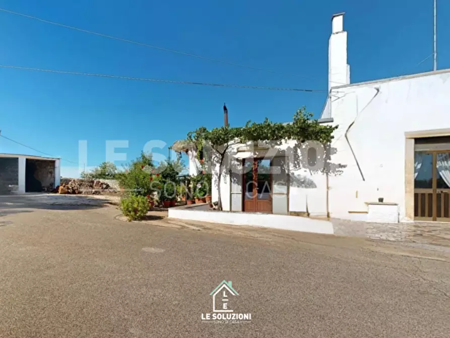 Immagine 27 di Villa in vendita  in CONTRADA MINOIA CASTELLANA TURI 1 a Conversano