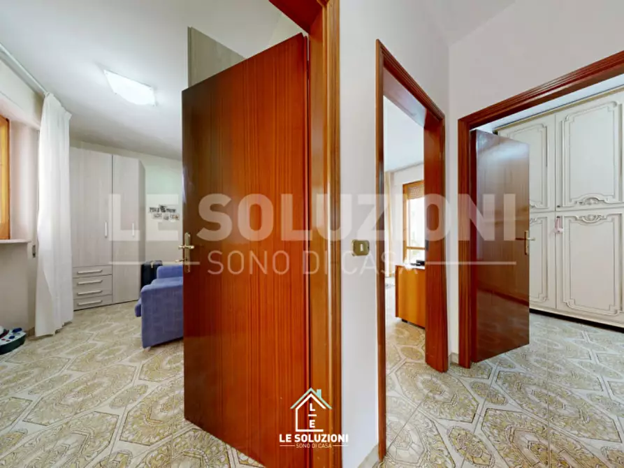 Immagine 10 di Appartamento in vendita  in Via Gianbattista Vico 6 a Castellana Grotte