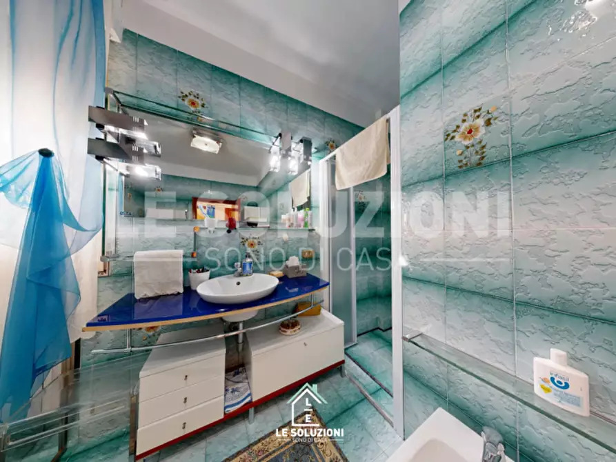 Immagine 23 di Appartamento in vendita  in Via Gianbattista Vico 6 a Castellana Grotte