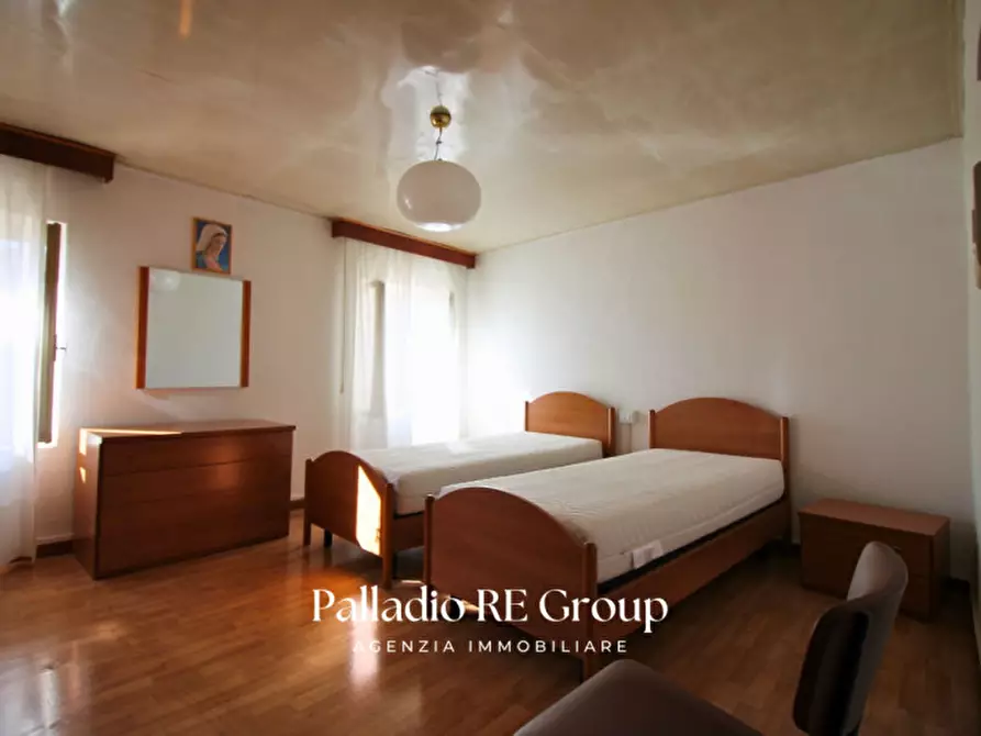 Immagine 6 di Villetta a schiera in vendita  in Via Costa, 54 a Arzignano