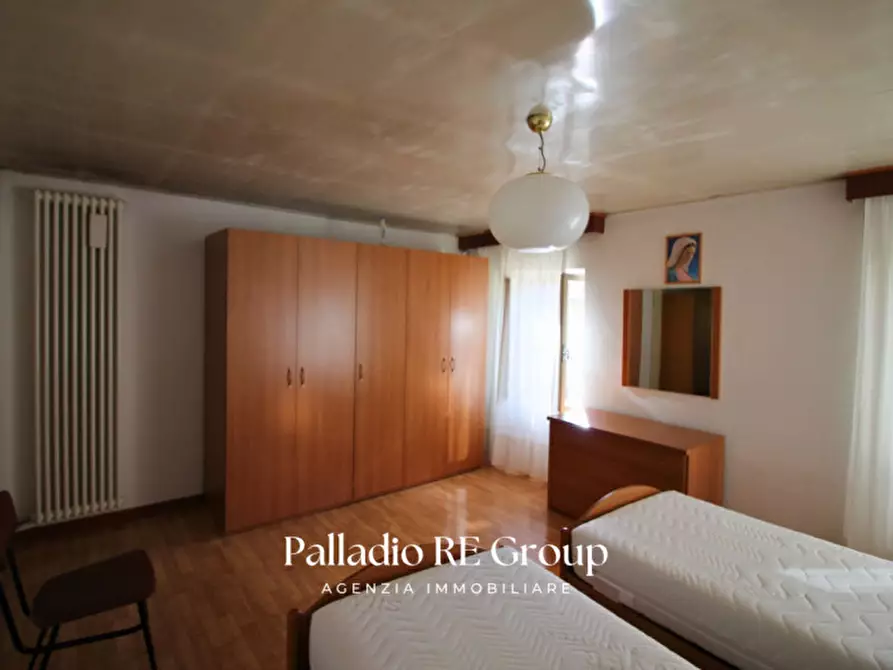 Immagine 7 di Villetta a schiera in vendita  in Via Costa, 54 a Arzignano