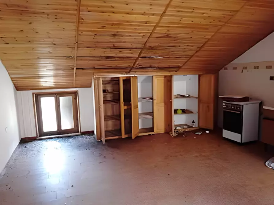 Immagine 7 di Appartamento in vendita  in Paraonda 8 a Sellano