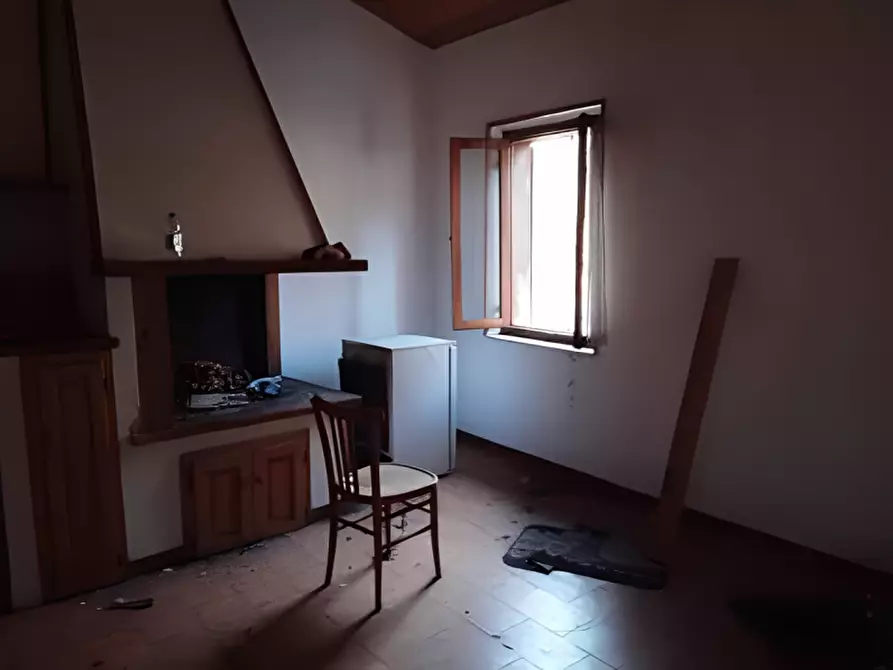 Immagine 8 di Appartamento in vendita  in Paraonda 8 a Sellano