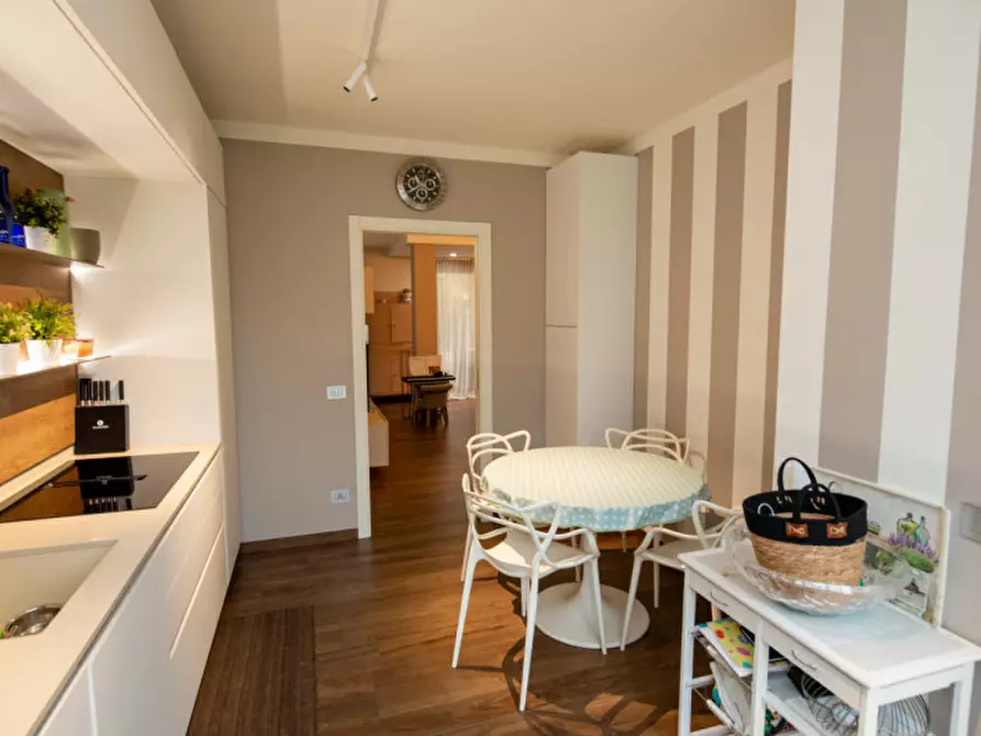 Immagine 14 di Casa bifamiliare in vendita  a Bussolengo