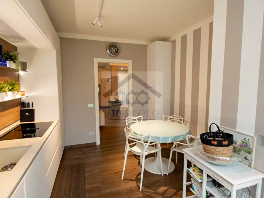 Immagine 14 di Casa bifamiliare in vendita  a Bussolengo