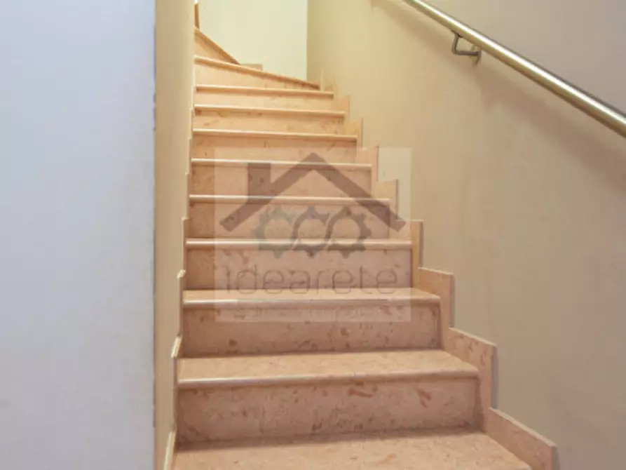 Immagine 17 di Casa bifamiliare in vendita  a Bussolengo