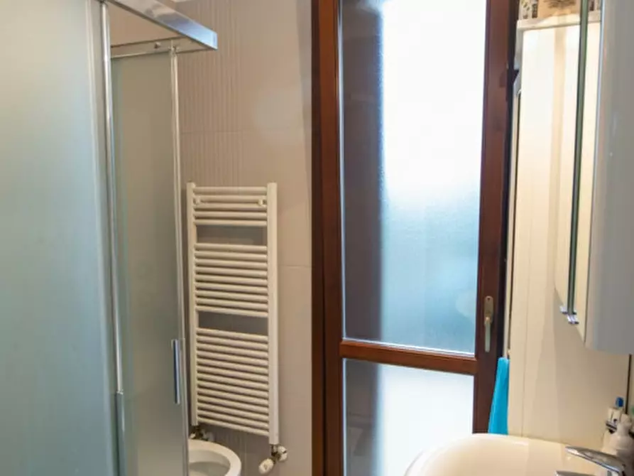 Immagine 22 di Casa bifamiliare in vendita  a Bussolengo