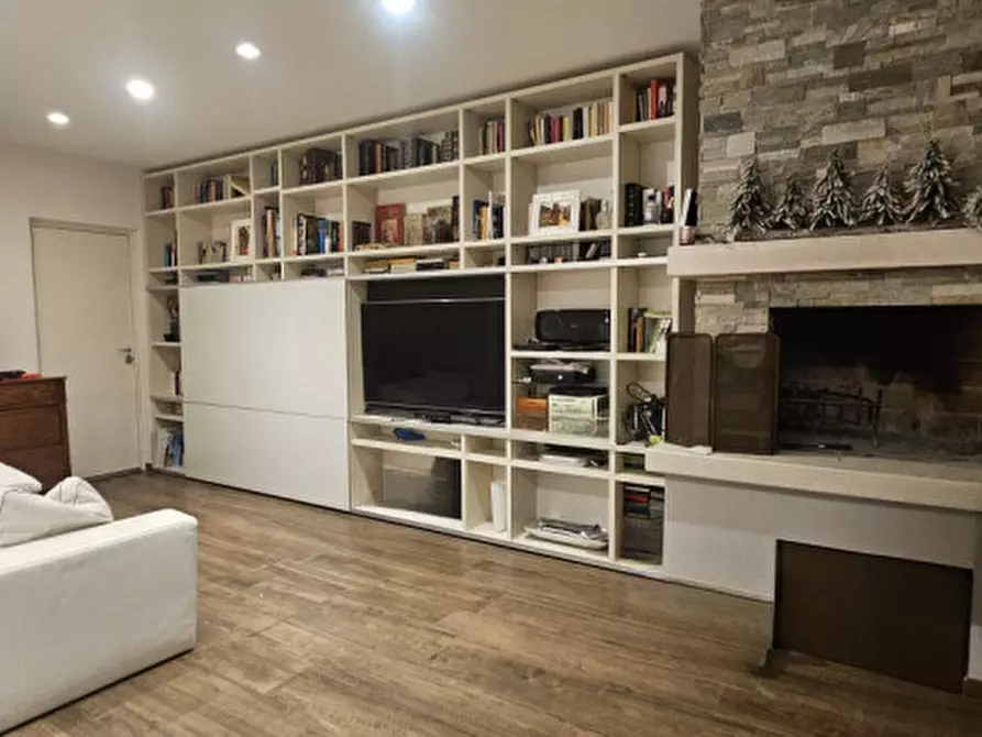 Immagine 29 di Casa bifamiliare in vendita  a Bussolengo