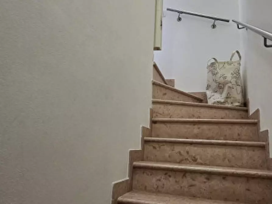 Immagine 30 di Casa bifamiliare in vendita  a Bussolengo