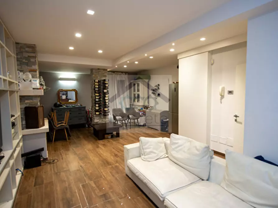 Immagine 38 di Casa bifamiliare in vendita  a Bussolengo