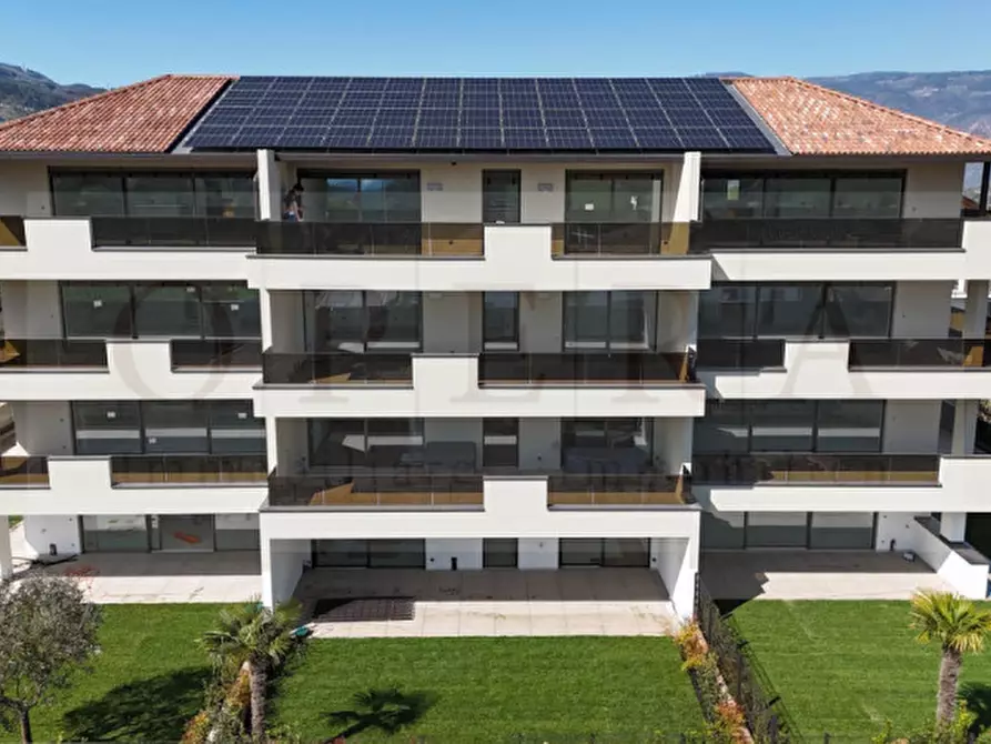 Immagine 5 di Appartamento in vendita  in Kalterer Straße - Via Caldaro a Appiano Sulla Strada Del Vino .Eppan An Der.