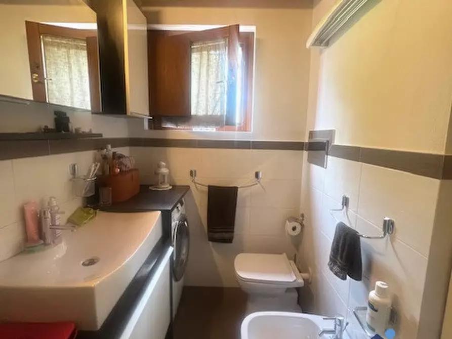 Immagine 3 di Appartamento in vendita  a Castenedolo