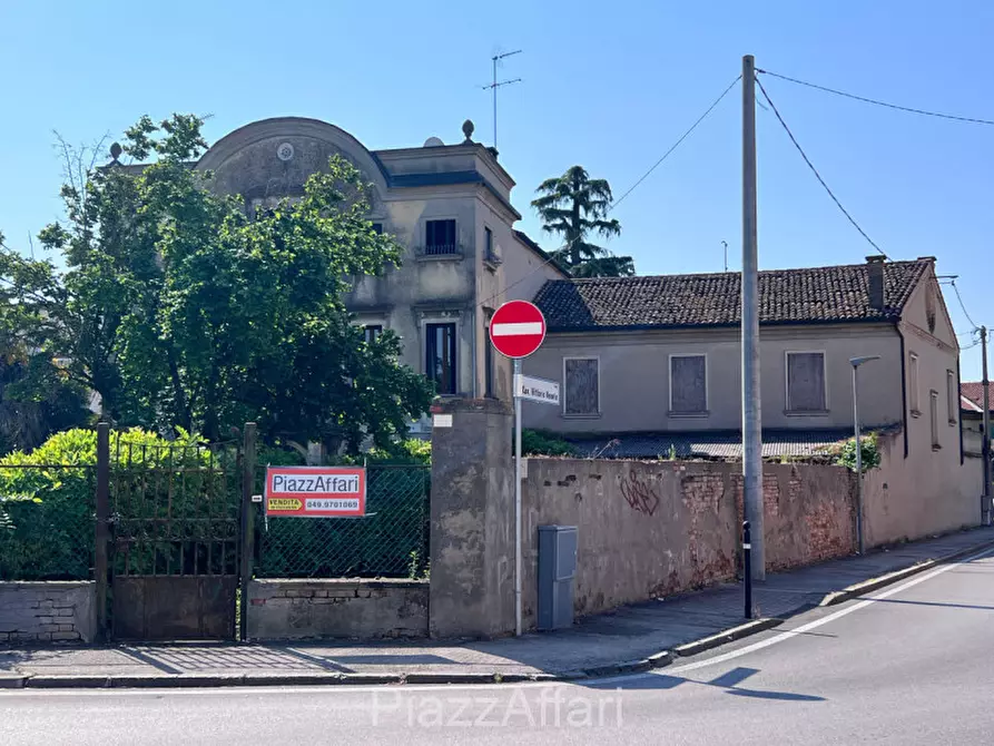 Immagine 1 di Casa bifamiliare in vendita  in Piove di Sacco Viale degli Alpini a Piove Di Sacco