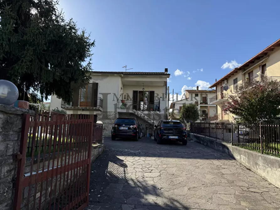 Immagine 26 di Casa indipendente in vendita  in pineta a Castiglione Del Lago