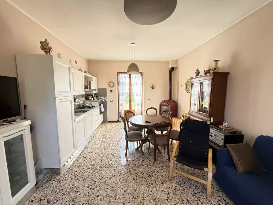 Immagine 36 di Casa indipendente in vendita  in pineta a Castiglione Del Lago