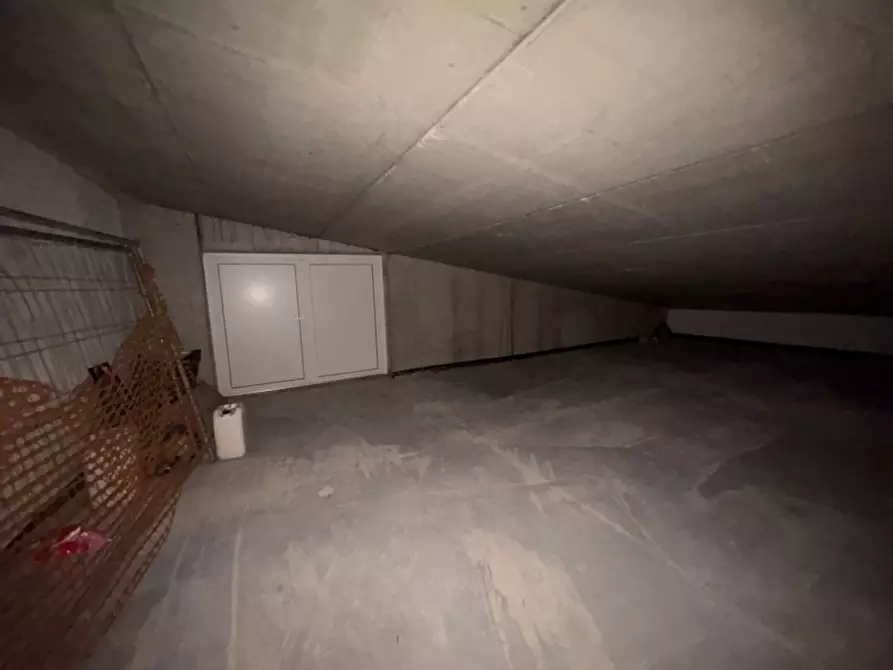 Immagine 9 di Capannone industriale in vendita  a Lavis