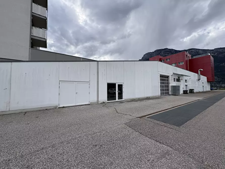 Immagine 13 di Capannone industriale in vendita  a Lavis