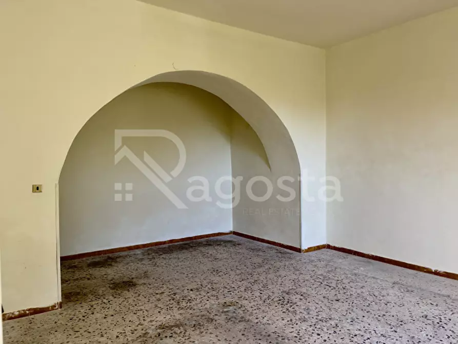 Immagine 2 di Appartamento in vendita  in Via Provinciale Cupa San Martino a Salerno