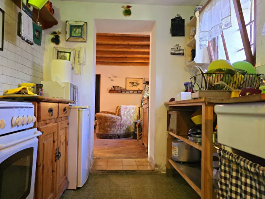 Immagine 15 di Rustico / casale in vendita  in via dietro cero a Baone