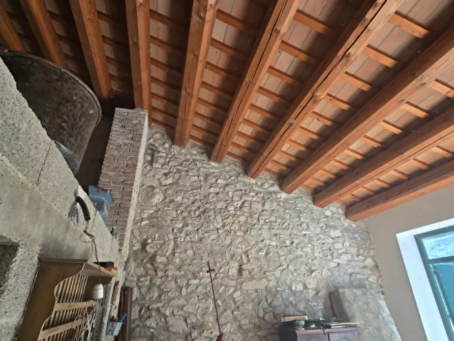 Immagine 29 di Rustico / casale in vendita  in via dietro cero a Baone