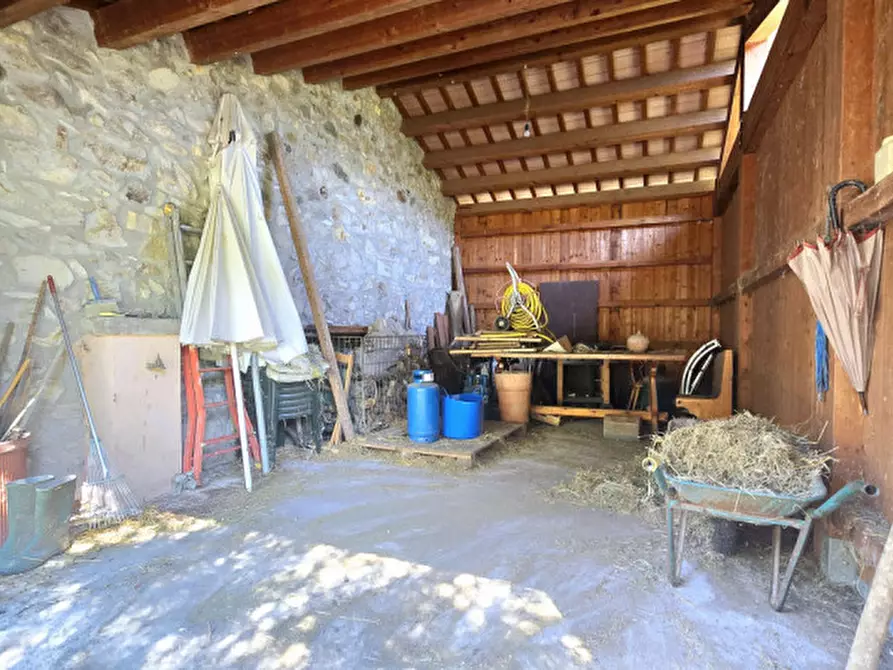 Immagine 31 di Rustico / casale in vendita  in via dietro cero a Baone