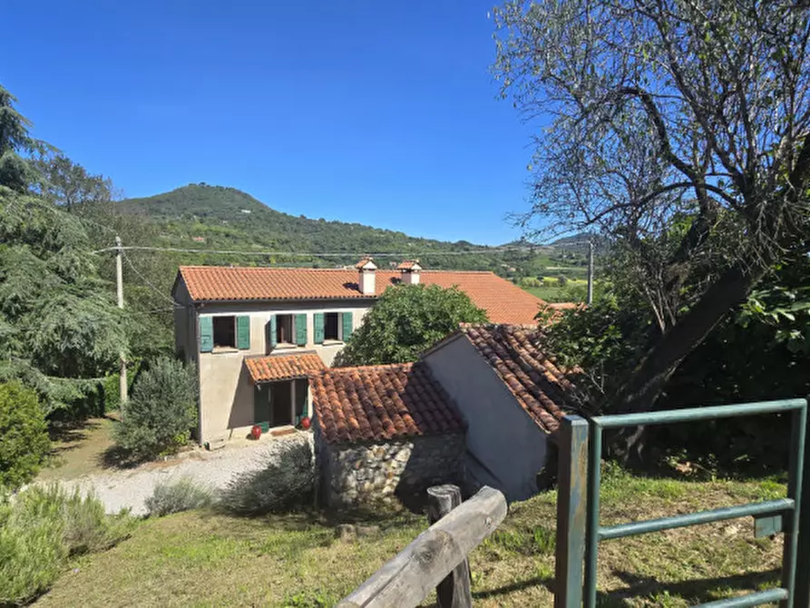 Immagine 52 di Rustico / casale in vendita  in via dietro cero a Baone