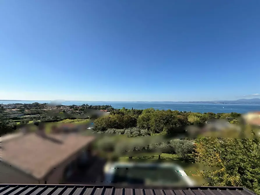 Immagine 14 di Appartamento in vendita  in Via Alessandro VIII a Bardolino