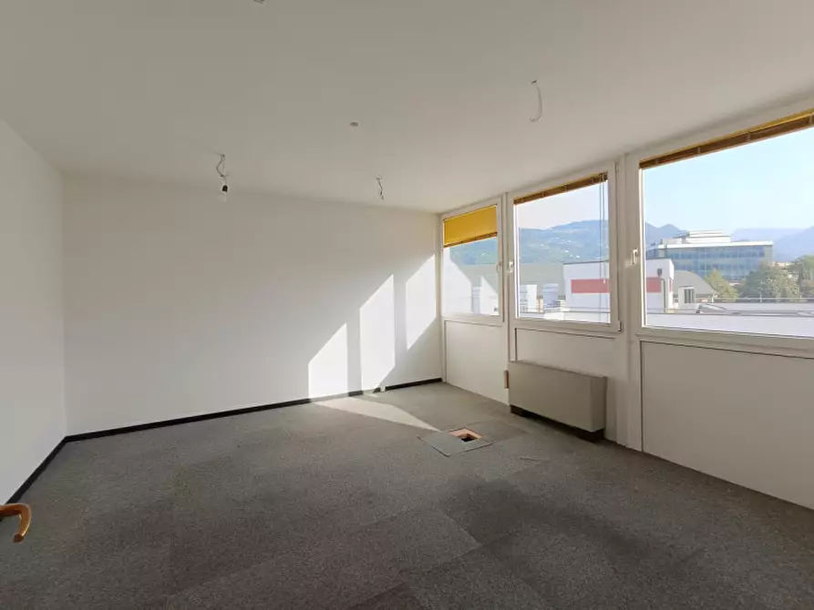 Immagine 10 di Ufficio in affitto  in via Avogadro a Bolzano