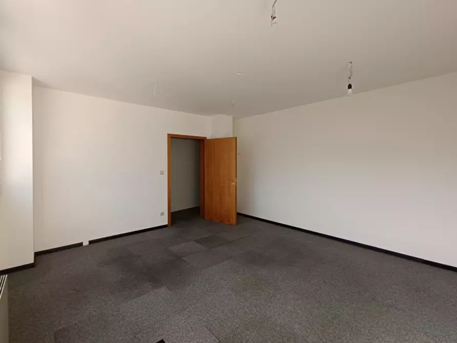 Immagine 11 di Ufficio in affitto  in via Avogadro a Bolzano