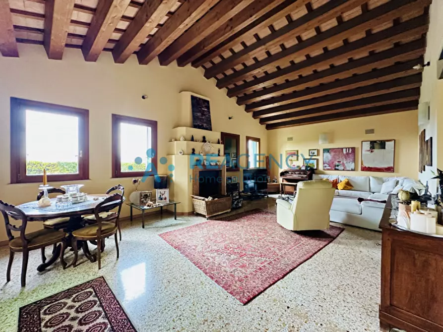 Immagine 3 di Casa indipendente in vendita  in Via Ugo Foscolo a Brendola