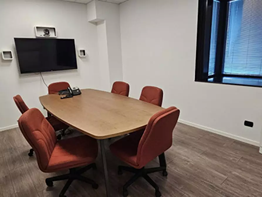 Immagine 12 di Ufficio in affitto  in Via Austria a Padova