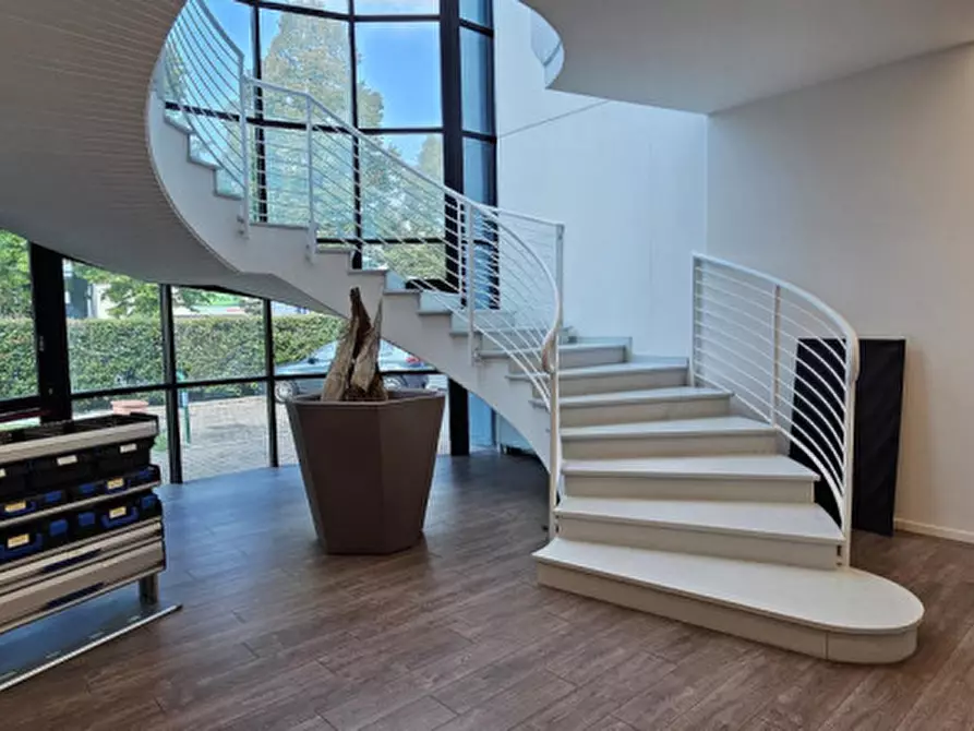 Immagine 14 di Ufficio in affitto  in Via Austria a Padova