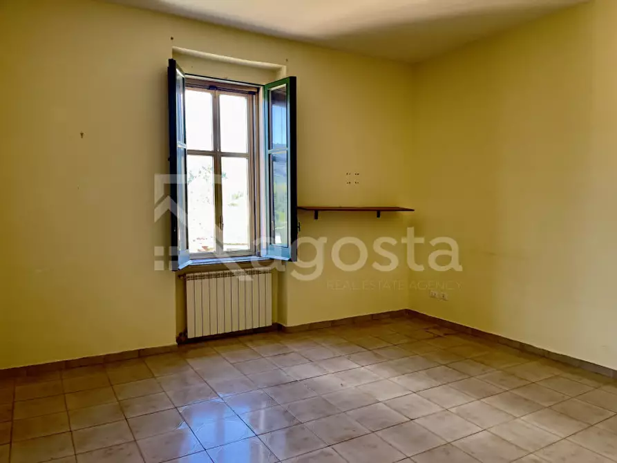 Immagine 18 di Appartamento in vendita  in Via Provinciale Cupa San Martino a Salerno