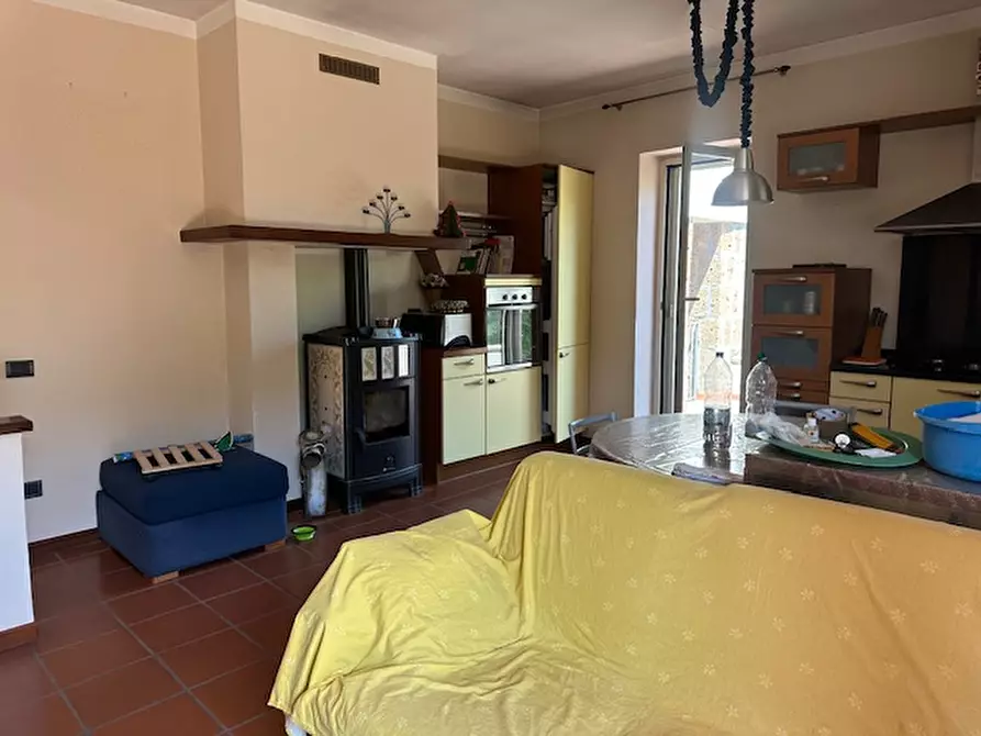 Immagine 14 di Villa in vendita  a Viterbo