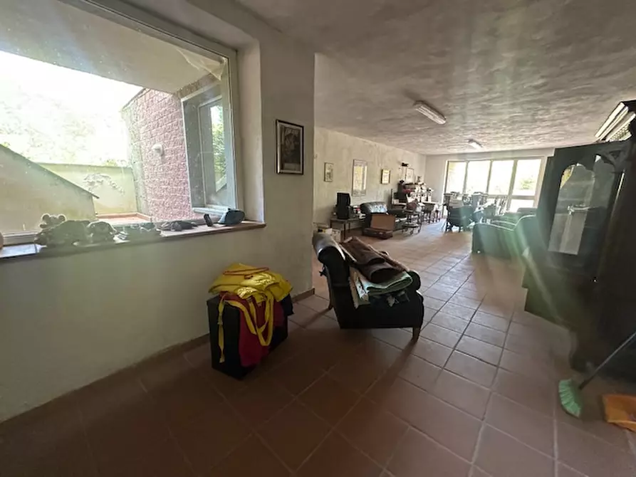 Immagine 31 di Villa in vendita  a Viterbo