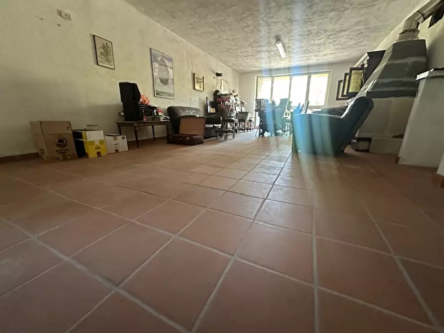 Immagine 34 di Villa in vendita  a Viterbo