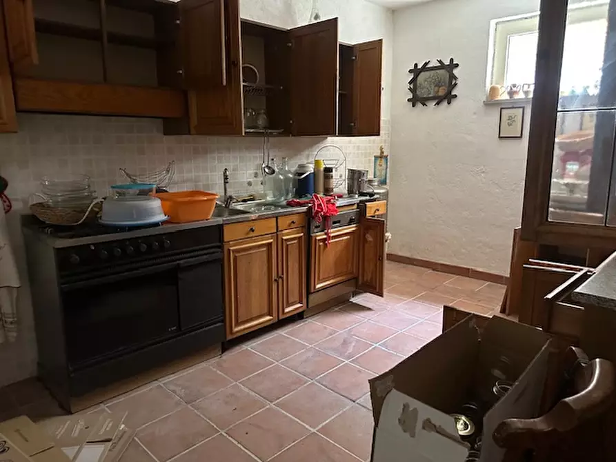 Immagine 36 di Villa in vendita  a Viterbo