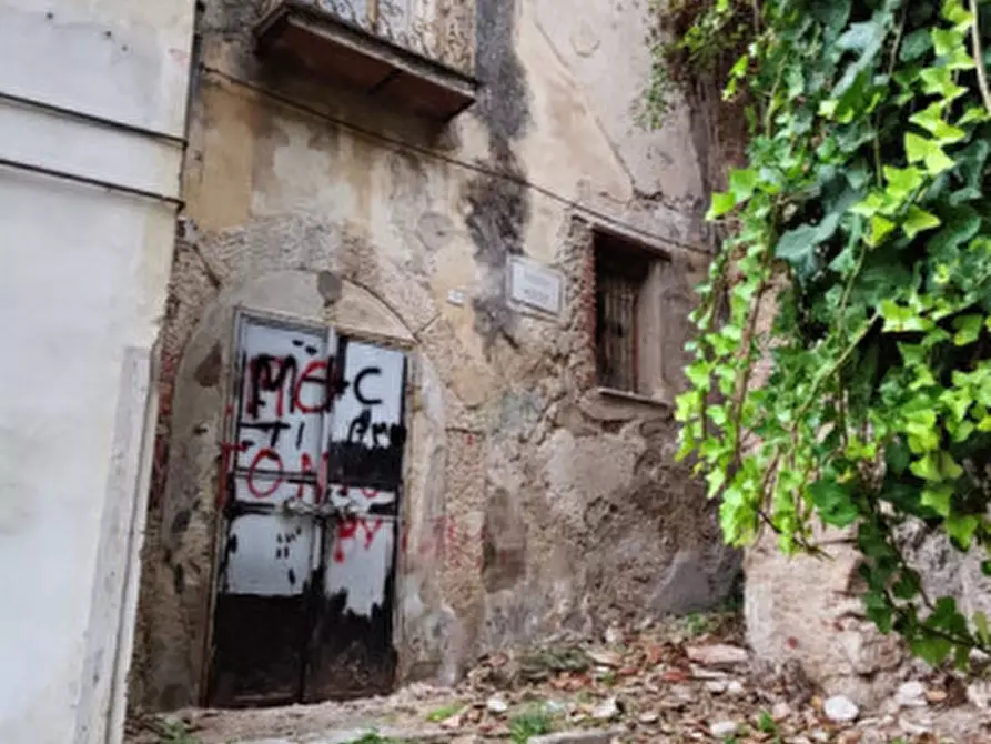 Immagine 2 di Rustico / casale in vendita  in VIA SAN LORENZO a Eboli