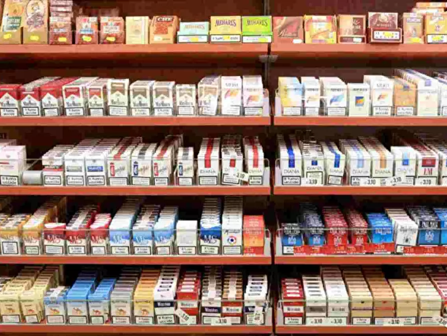 Immagine 2 di Negozio in vendita  in via borgo Padova a Castelfranco Veneto