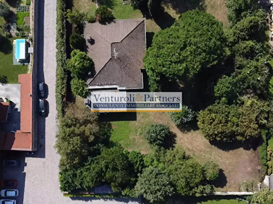 Immagine 4 di Villa in vendita  in Via Alessandro Volta a Prevalle