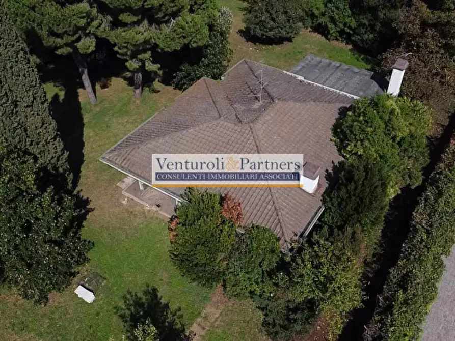 Immagine 7 di Villa in vendita  in Via Alessandro Volta a Prevalle