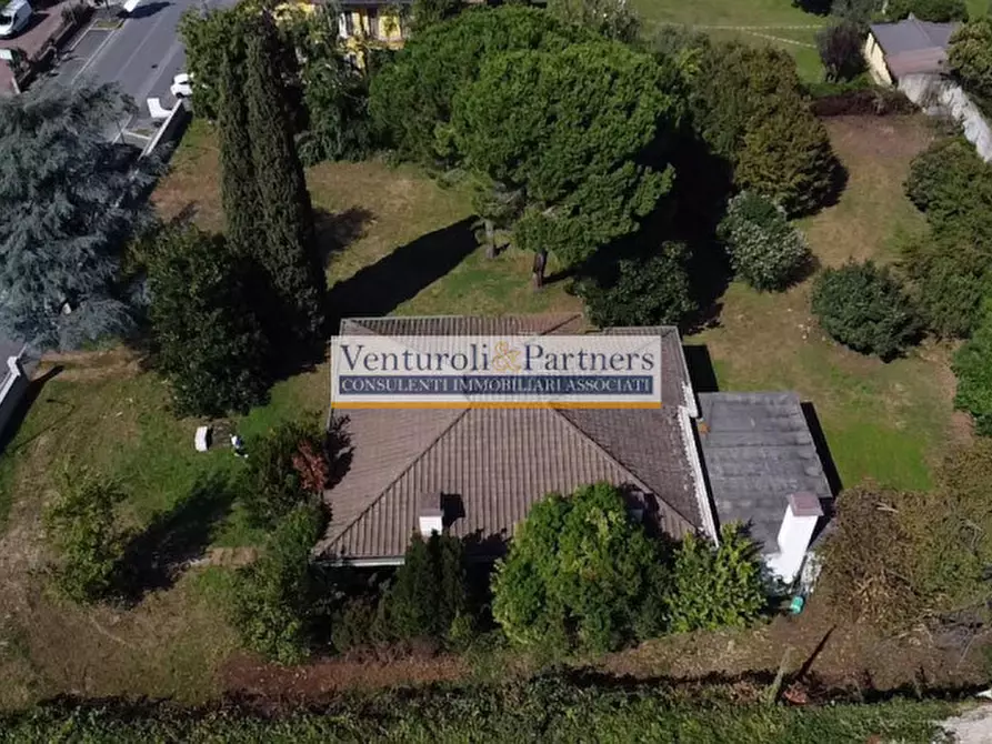 Immagine 12 di Villa in vendita  in Via Alessandro Volta a Prevalle