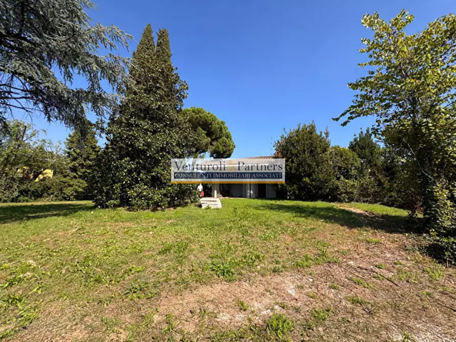 Immagine 17 di Villa in vendita  in Via Alessandro Volta a Prevalle