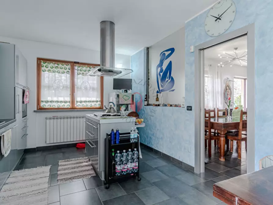 Immagine 17 di Villa in vendita  in Via Vittorio Alfieri 43B a San Gillio