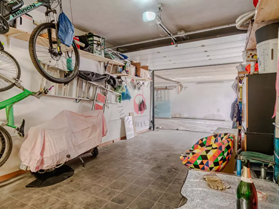 Immagine 41 di Villa in vendita  in Via Vittorio Alfieri 43B a San Gillio