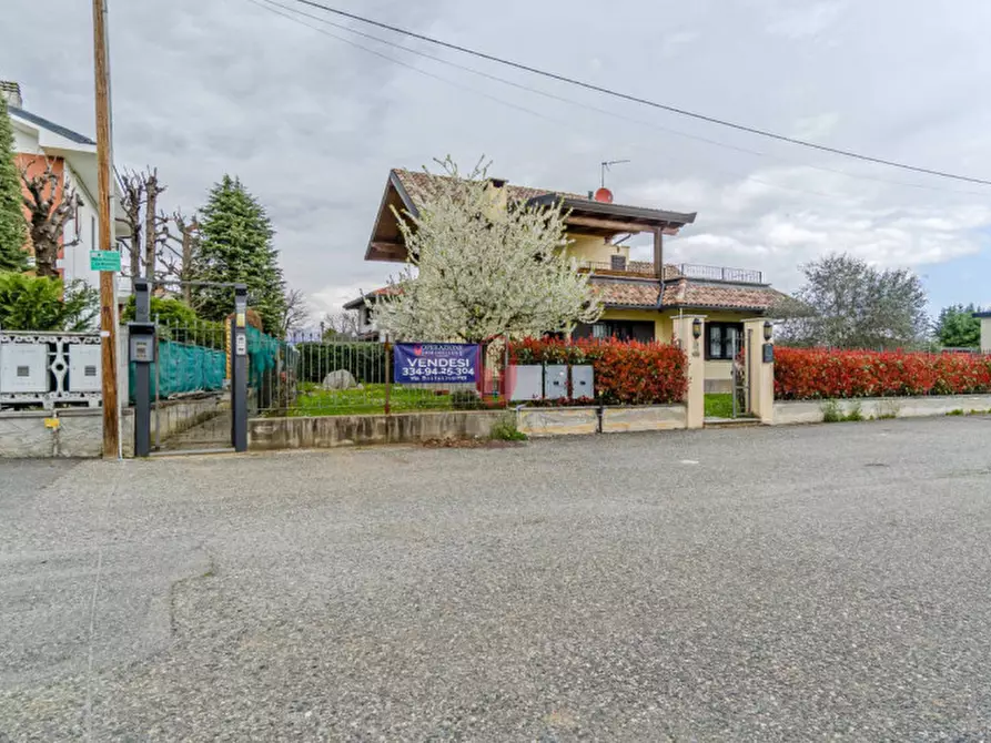 Immagine 47 di Villa in vendita  in Via Vittorio Alfieri 43B a San Gillio