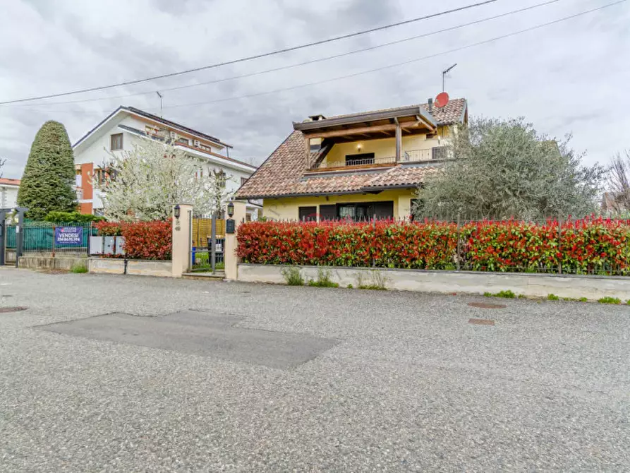 Immagine 48 di Villa in vendita  in Via Vittorio Alfieri 43B a San Gillio